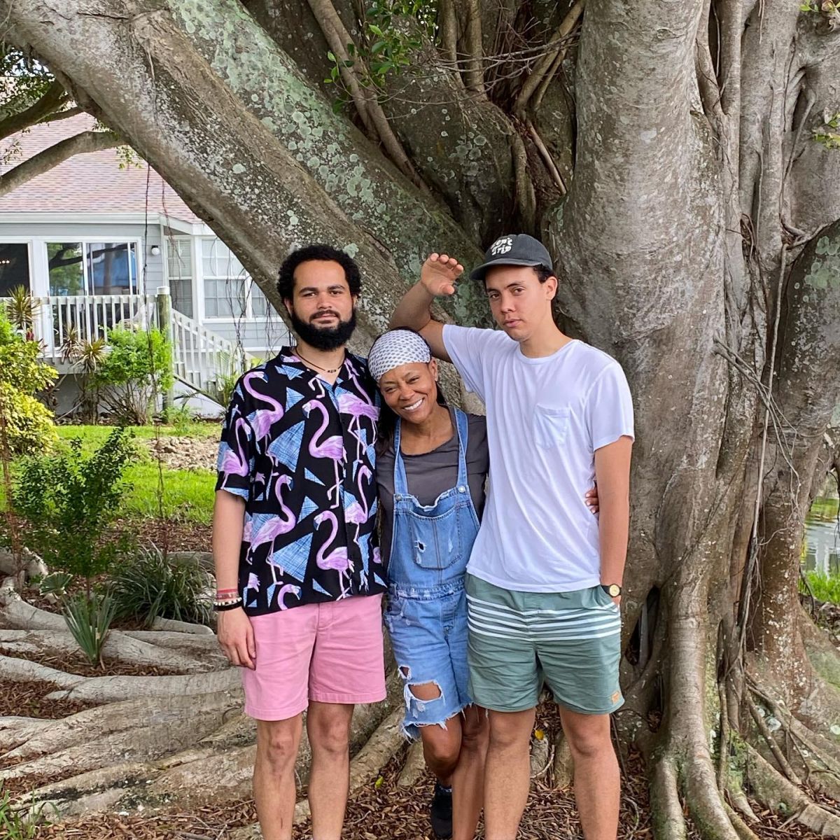 Robin Givens with her children, sons Buddy and Billy.