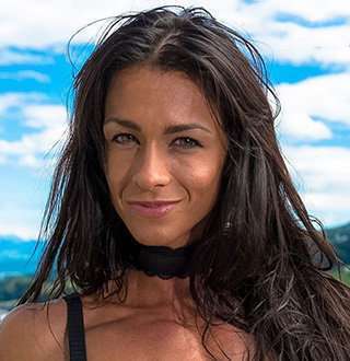 Cindy Landolt Age 33 Despises Married Life & Husband; Bio Has Answer